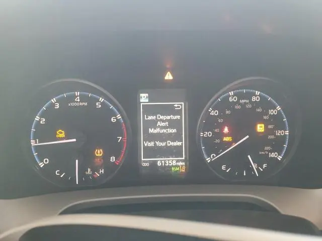 2018 TOYOTA RAV4 ADVENTURE  