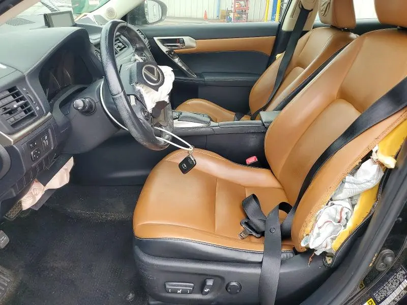 2015 LEXUS CT 200  