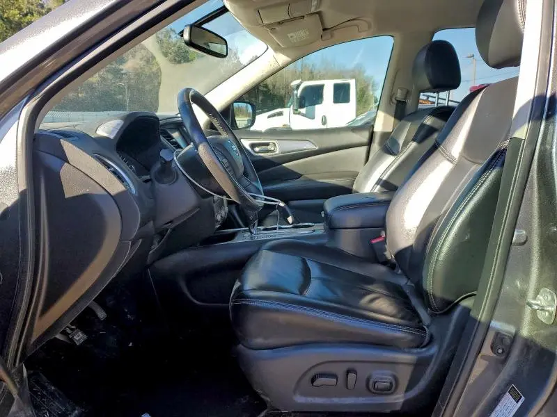 2018 NISSAN PATHFINDER S  