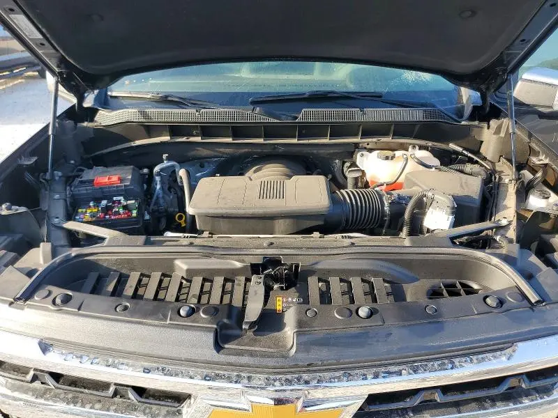 2025 CHEVROLET SILVERADO K1500 LT  