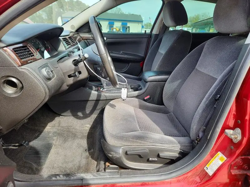 2013 CHEVROLET IMPALA LT  