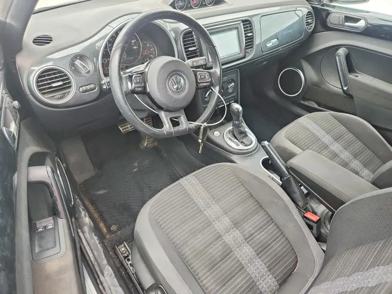 2012 VOLKSWAGEN BEETLE TURBO  