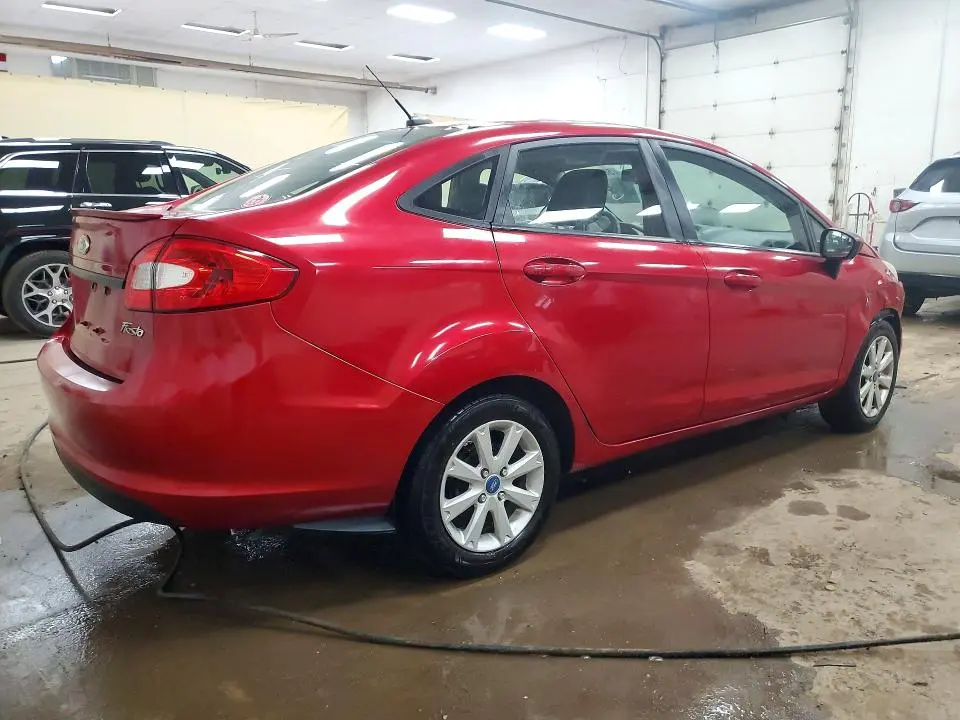 2012 FORD FIESTA SE  