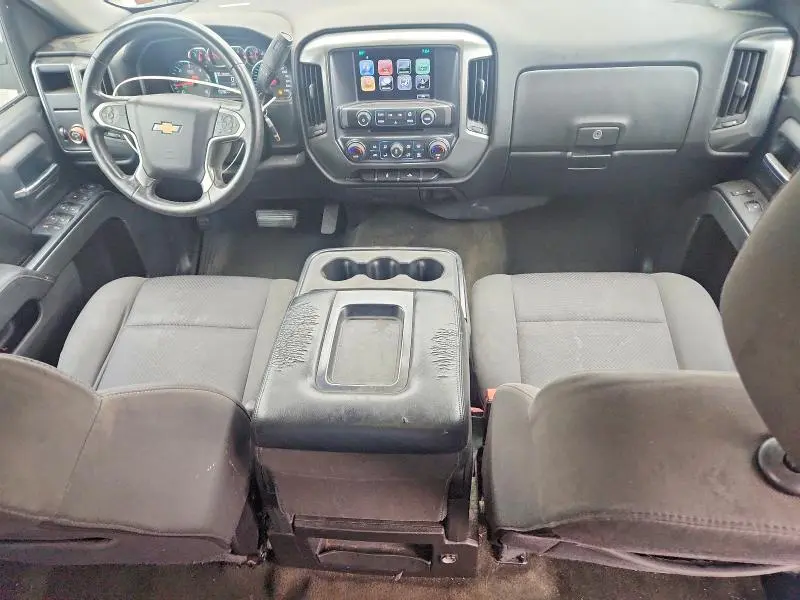 2017 CHEVROLET SILVERADO LT  