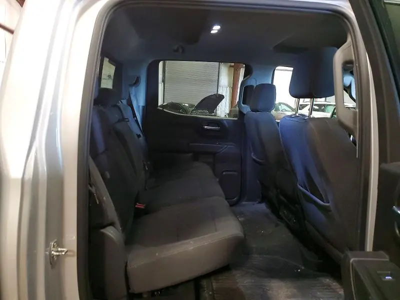 2020 CHEVROLET SILVERADO K1500 LT  