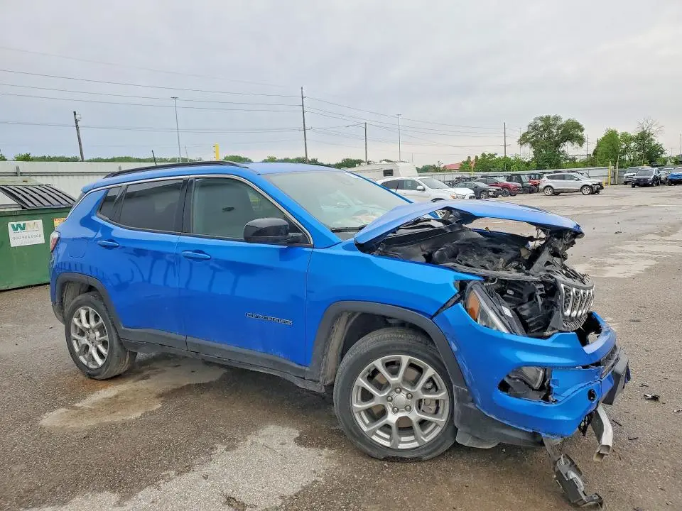 2024 JEEP COMPASS LATITUDE LUX  