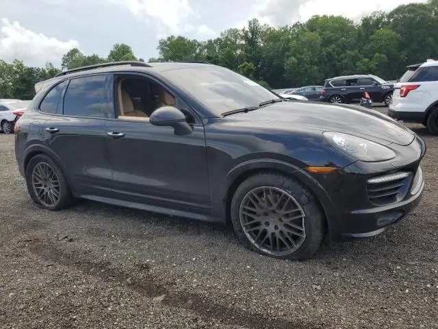 2014 PORSCHE CAYENNE GTS  