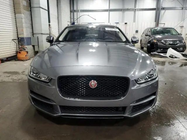 2018 JAGUAR XE PRESTIGE  