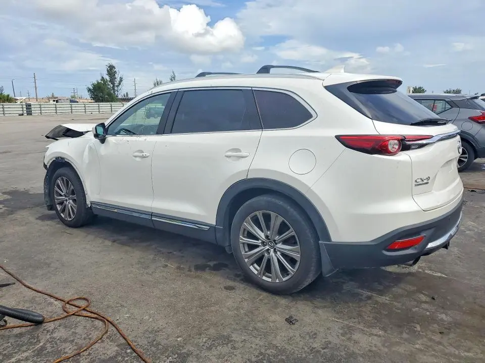 2021 MAZDA CX-9 SIGNATURE  