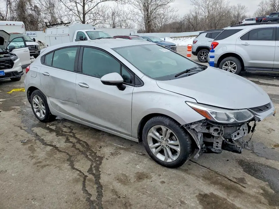 2019 CHEVROLET CRUZE LS  