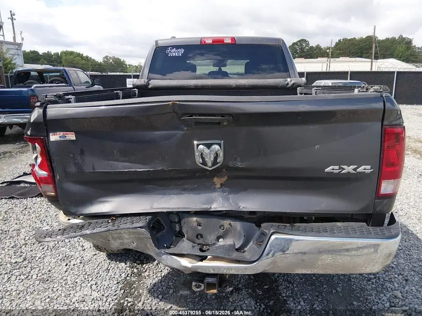 2018 RAM 1500 TRADESMAN  4X4 6'4 BOX