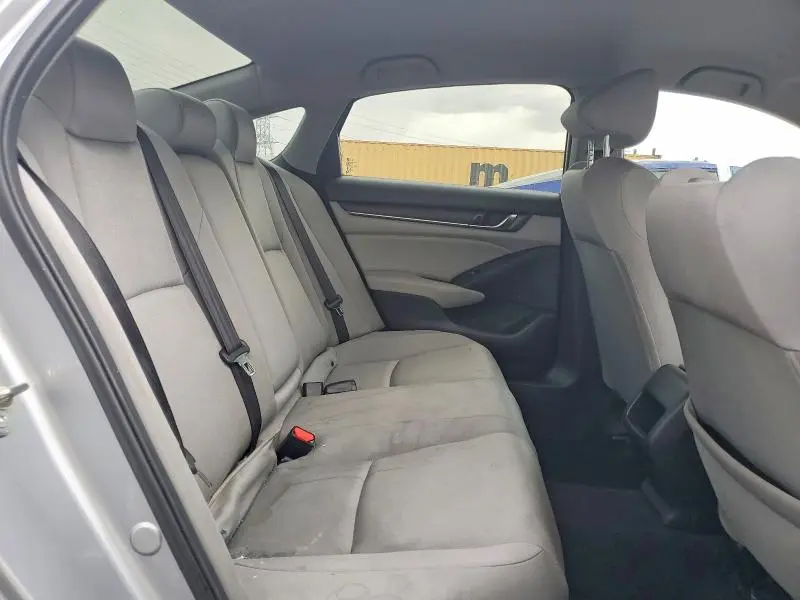 2018 HONDA ACCORD LX  