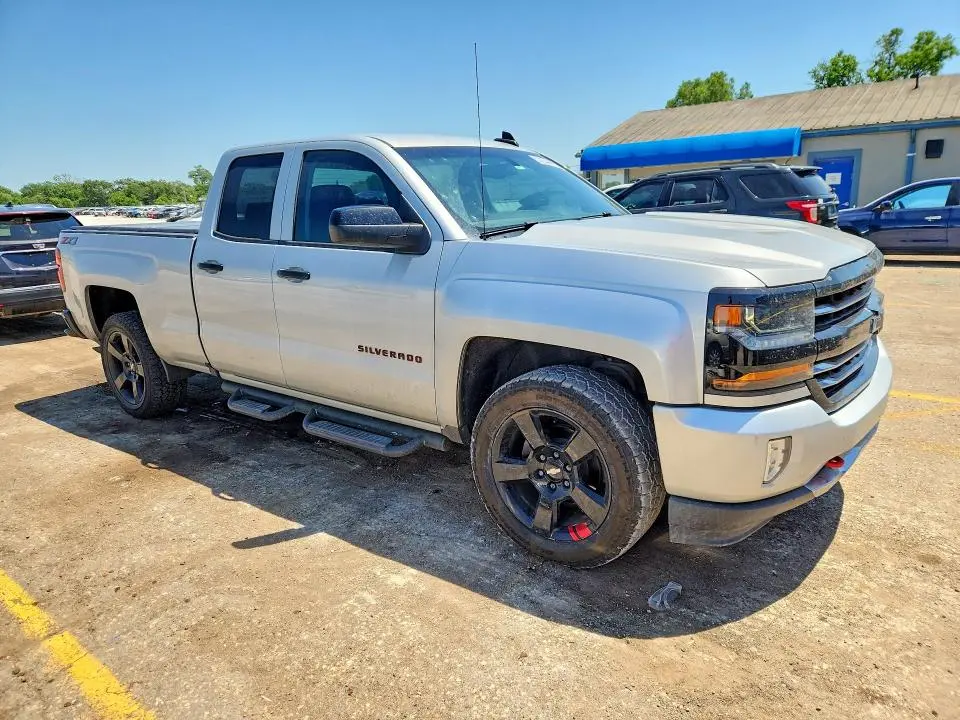 2018 CHEVROLET SILVERADO K1500 LT  