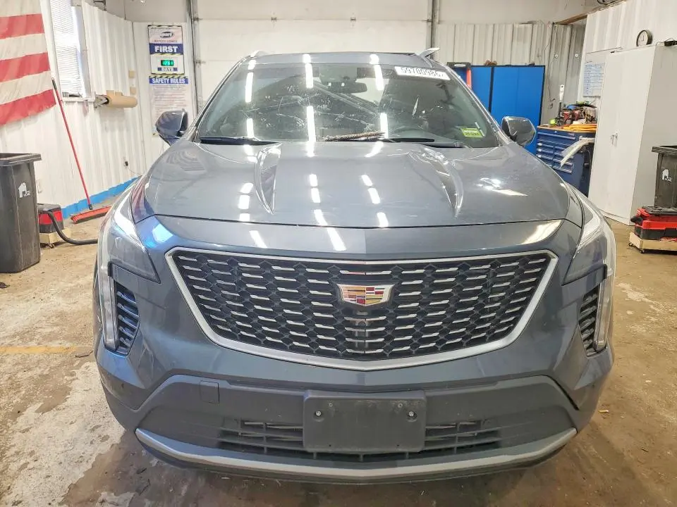 2019 CADILLAC XT4 PREMIUM LUXURY  