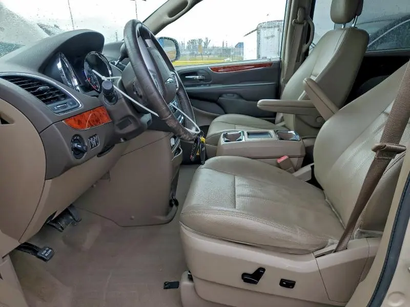 2016 CHRYSLER TOWN & COUNTRY TOURING L  