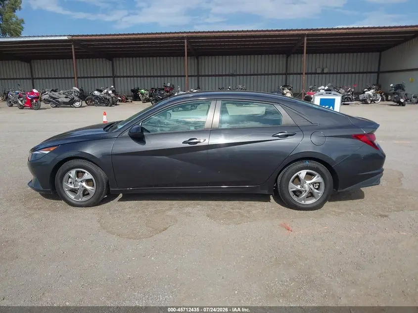 2021 HYUNDAI ELANTRA SE