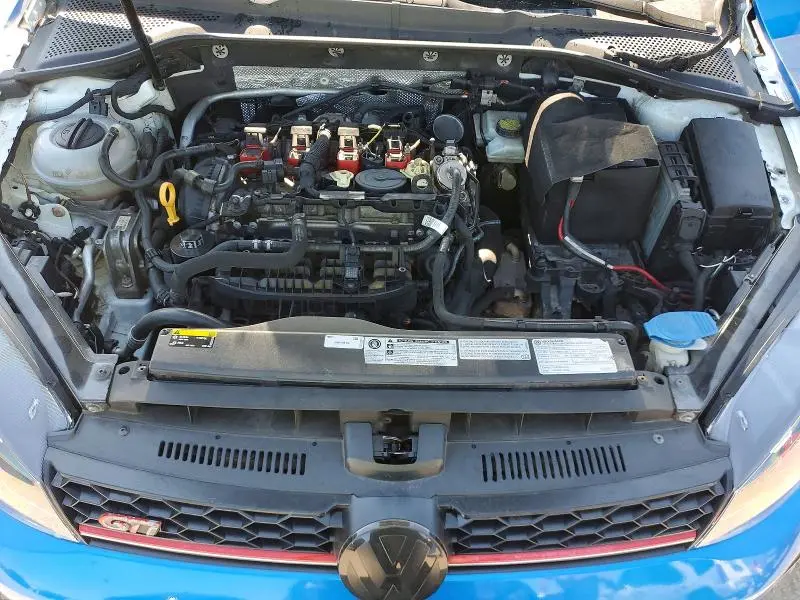2015 VOLKSWAGEN GTI   