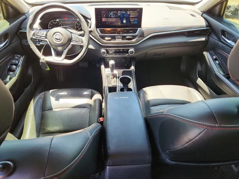 2023 NISSAN ALTIMA SR  