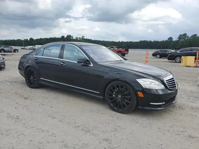 2010 MERCEDES-BENZ S 550  