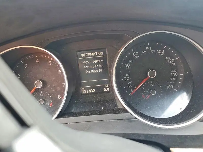 2017 VOLKSWAGEN JETTA SE  