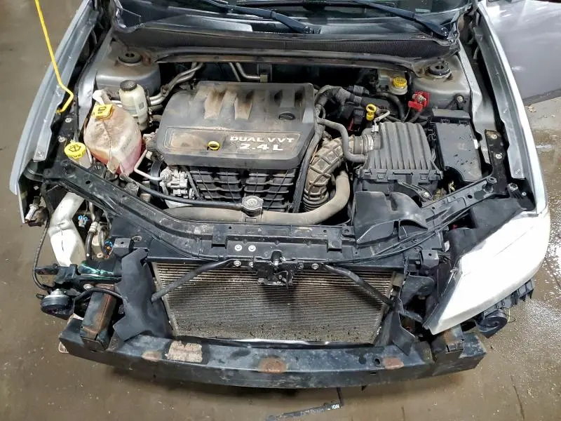 2014 DODGE AVENGER SE  