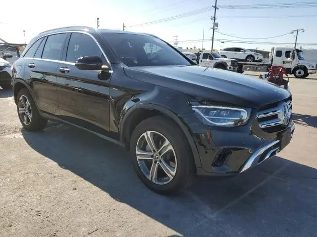 2020 MERCEDES-BENZ GLC 300  