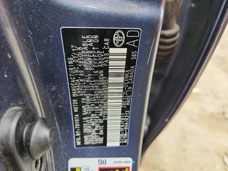 2017 TOYOTA COROLLA LE  