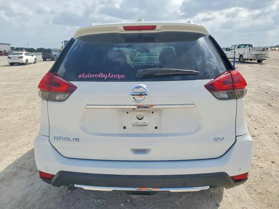 2019 NISSAN ROGUE SV  