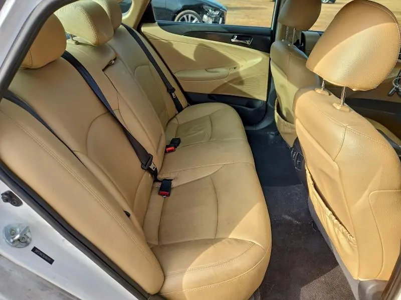 2012 HYUNDAI SONATA SE  