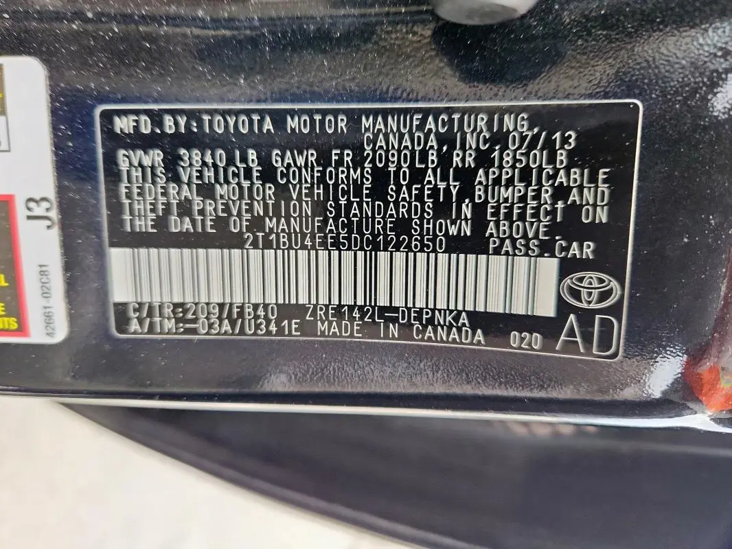 2013 TOYOTA COROLLA BASE  