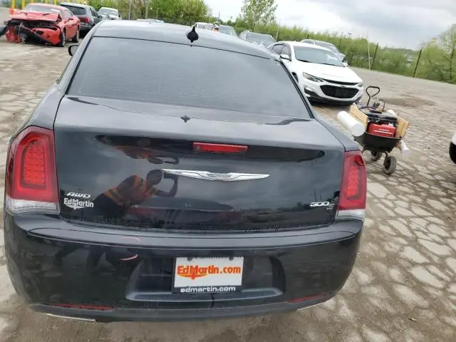2019 CHRYSLER 300 S  