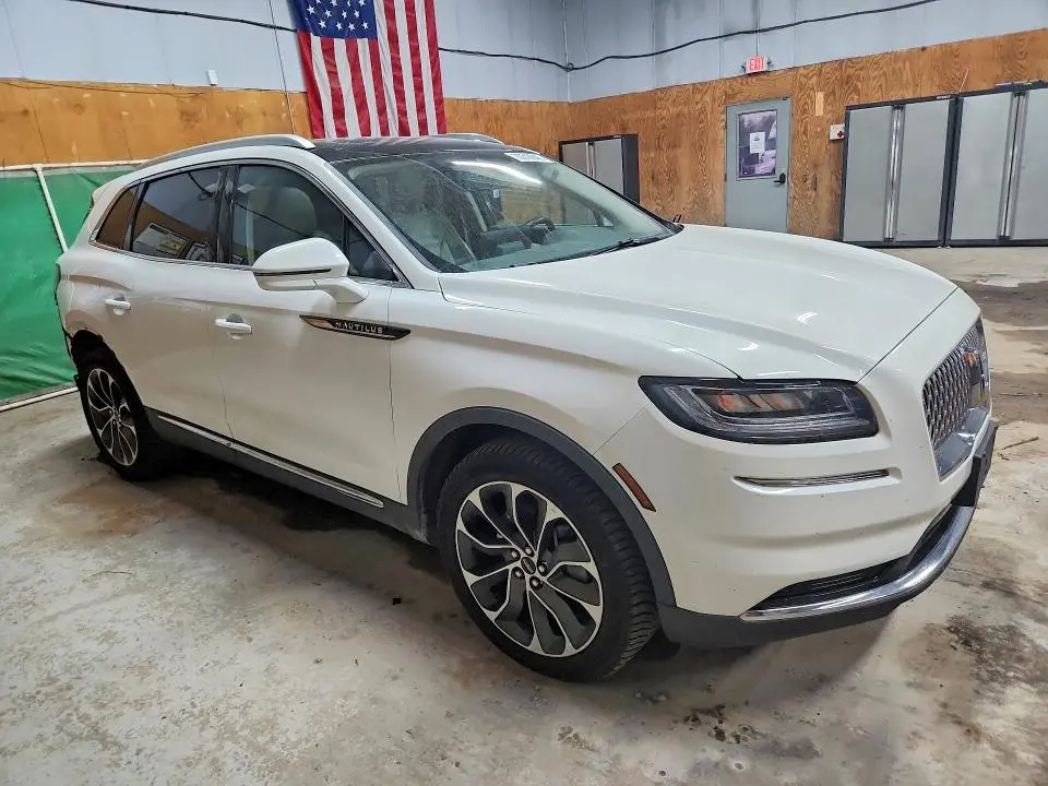 2021 LINCOLN NAUTILUS RESERVE  