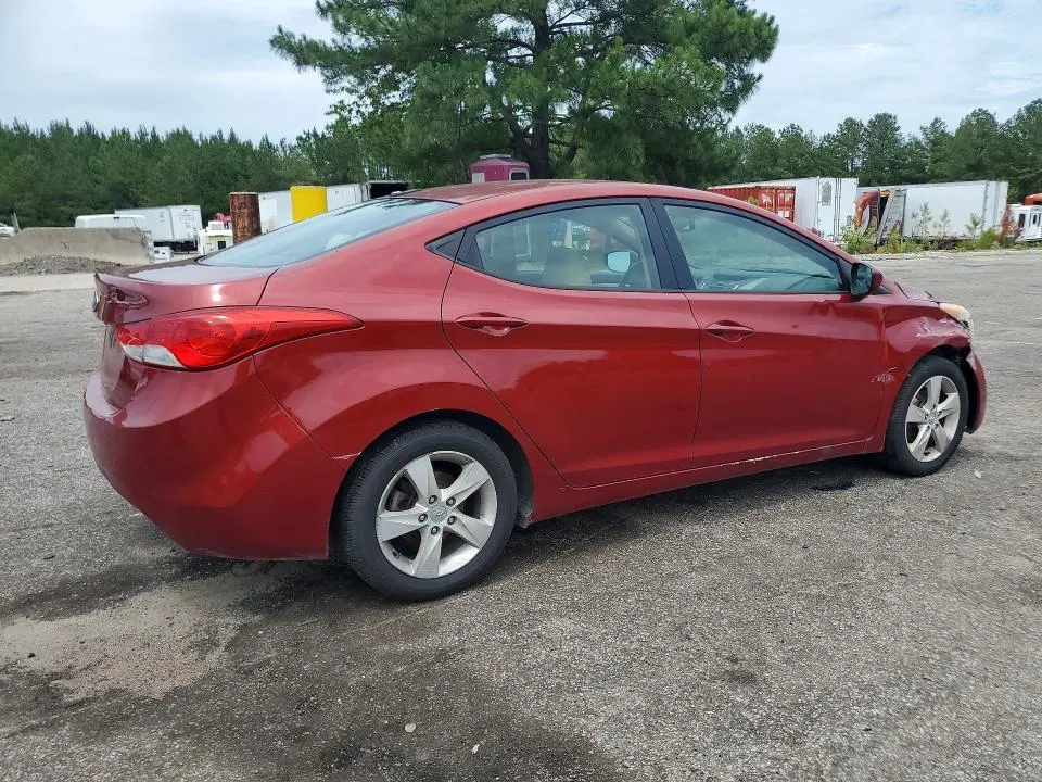 2011 HYUNDAI ELANTRA GLS  