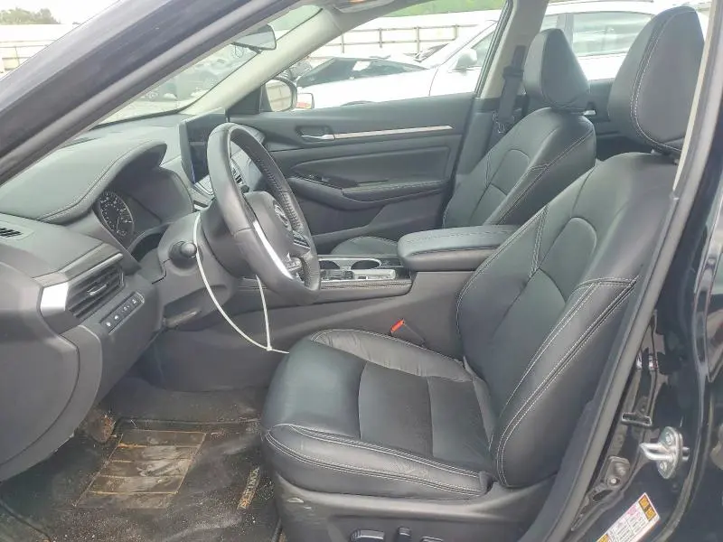 2024 NISSAN ALTIMA SL  