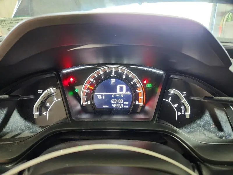 2016 HONDA CIVIC LX  