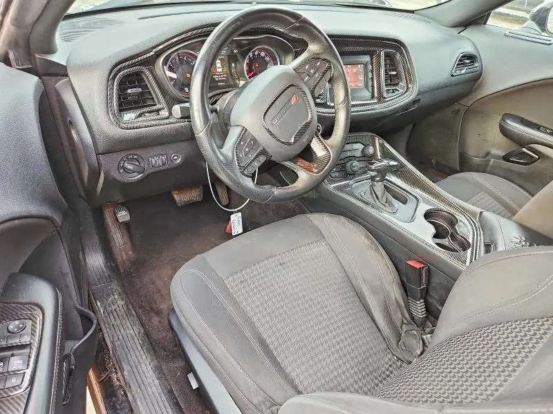 2016 DODGE CHALLENGER SXT  