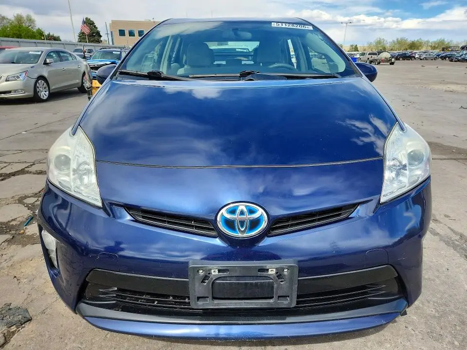 2014 TOYOTA PRIUS TWO  