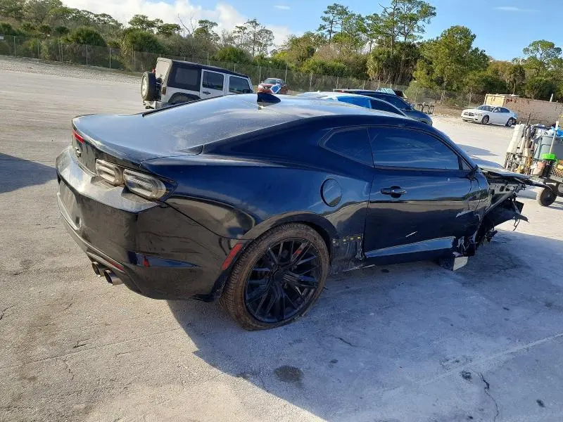 2021 CHEVROLET CAMARO LZ  