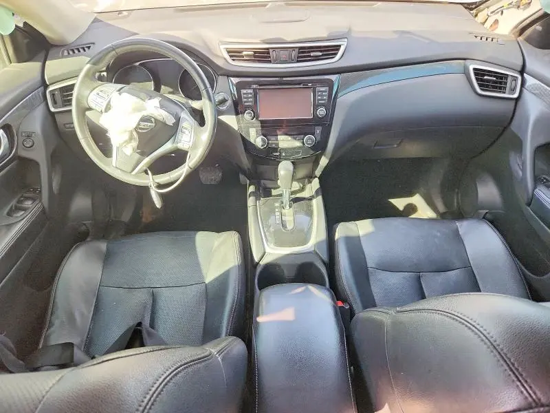 2016 NISSAN ROGUE SL  