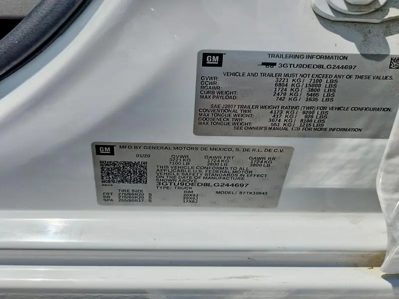 2020 GMC SIERRA K1500 SLT  