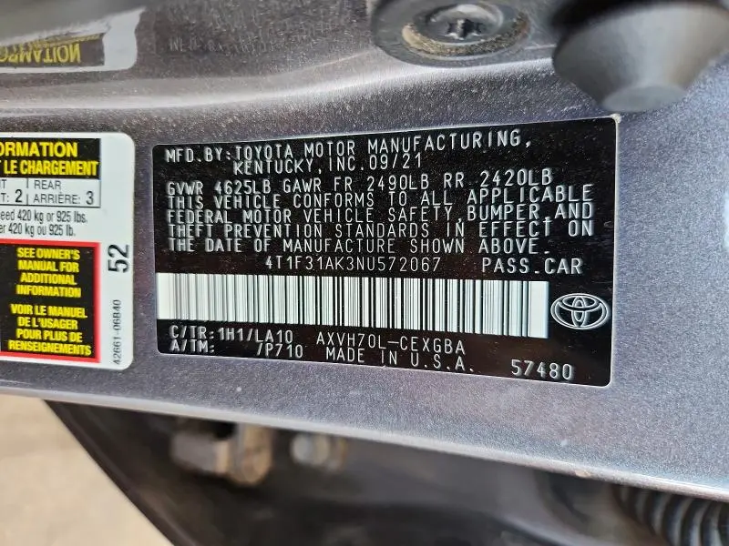 2022 TOYOTA CAMRY XLE  