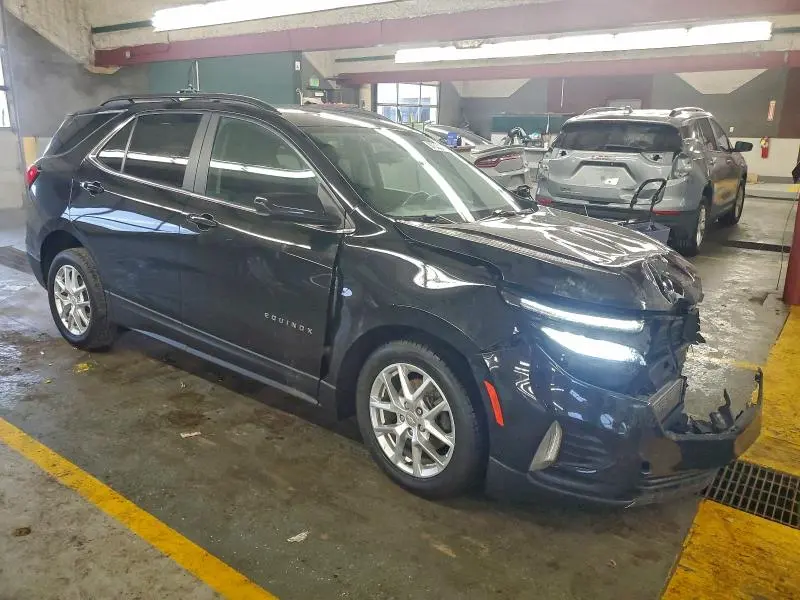 2022 CHEVROLET EQUINOX LT  