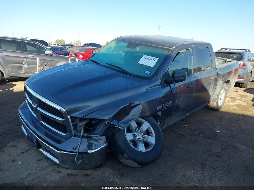 2019 RAM 1500 CLASSIC  