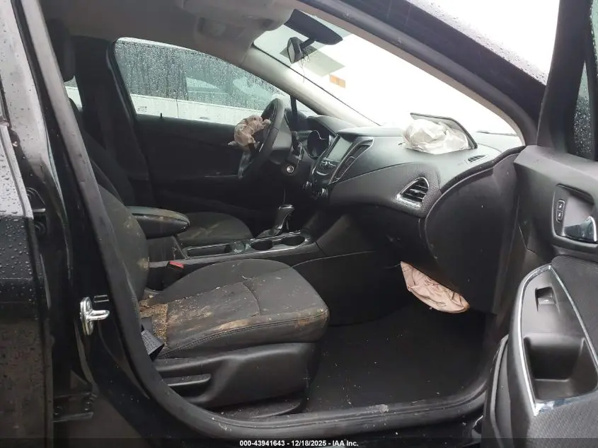 2017 CHEVROLET CRUZE LT AUTO