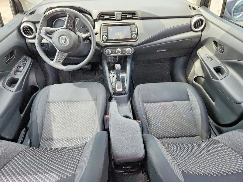 2020 NISSAN VERSA S  