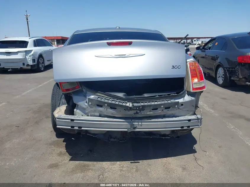 2013 CHRYSLER 300 MOTOWN
