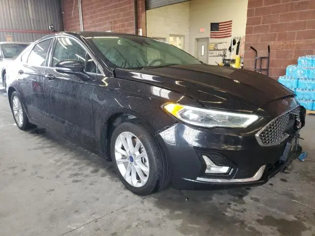 2019 FORD FUSION TITANIUM  