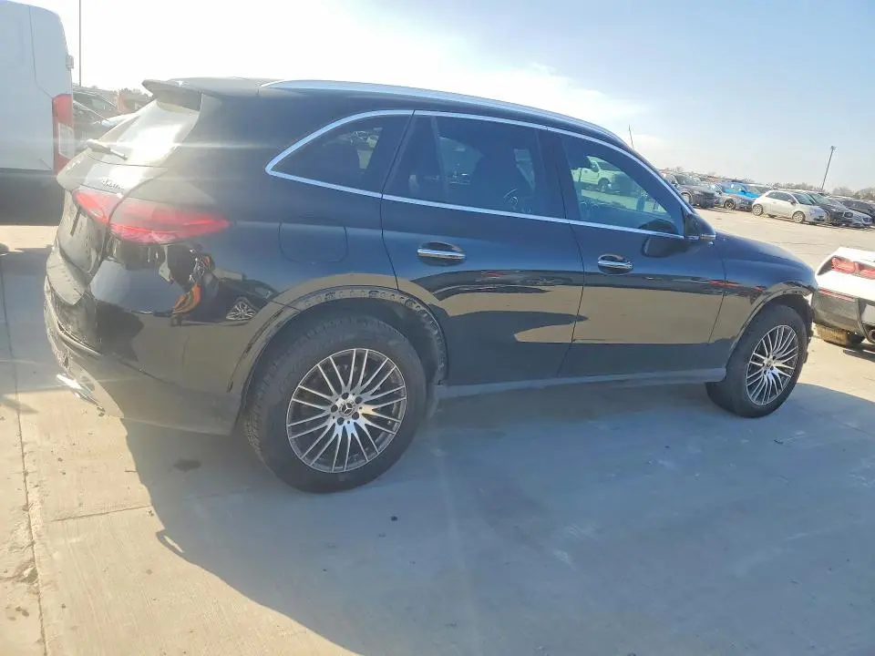 2024 MERCEDES-BENZ GLC 300 4MATIC  