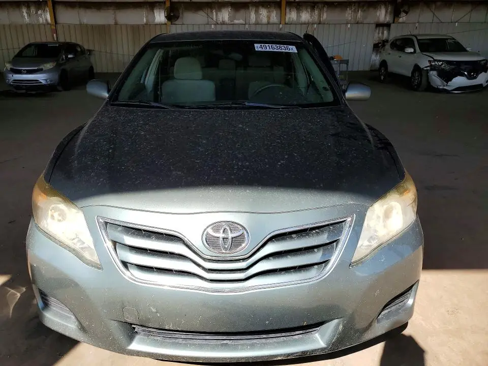 2010 TOYOTA CAMRY LE  
