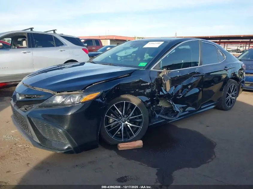2021 TOYOTA CAMRY SE HYBRID